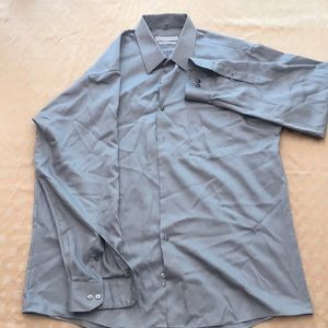 Gray Geoffrey Beene Button Down Shirt